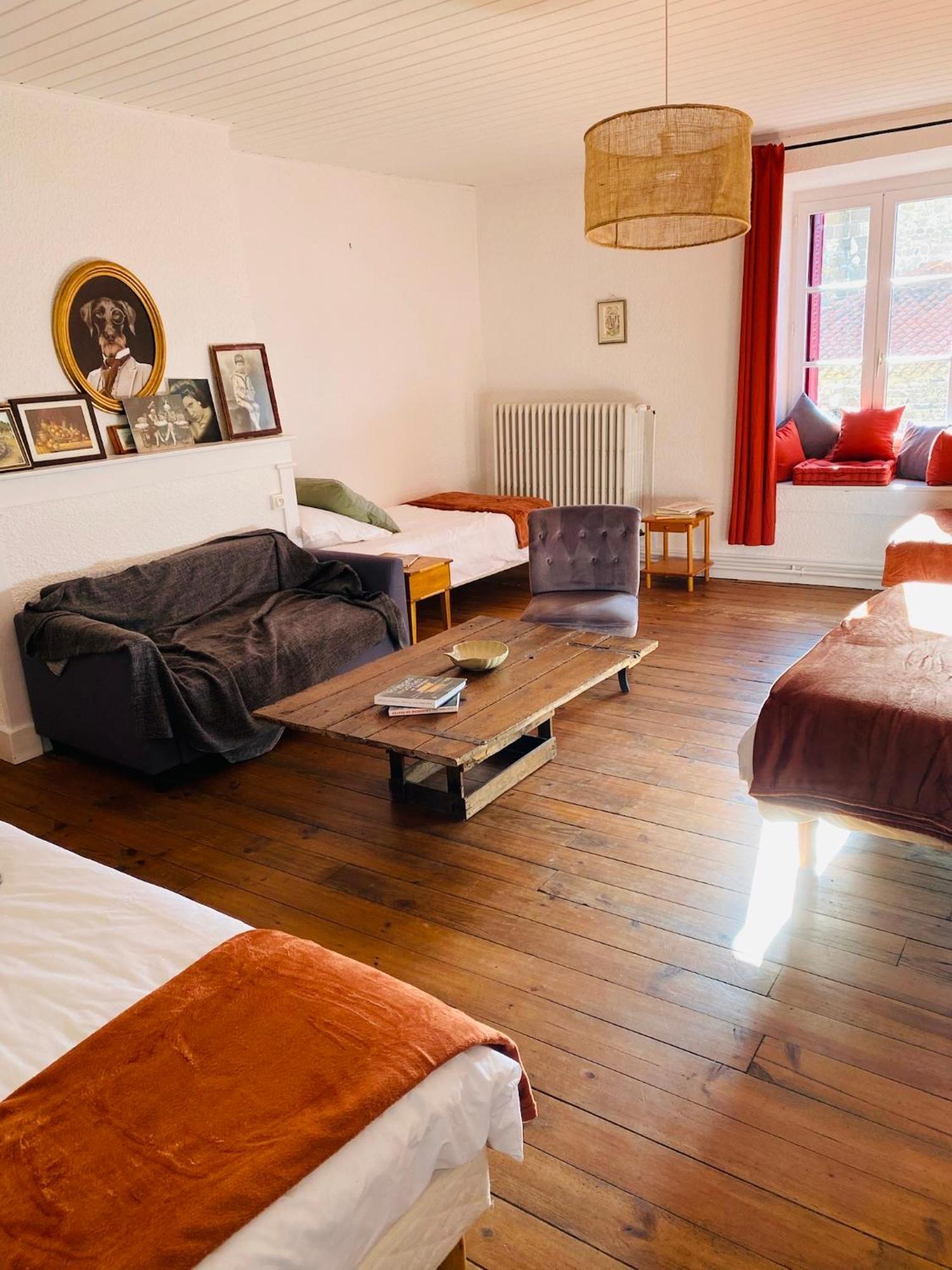 Vieille-Brioude Ermitage Saint Vincent B&B מראה חיצוני תמונה