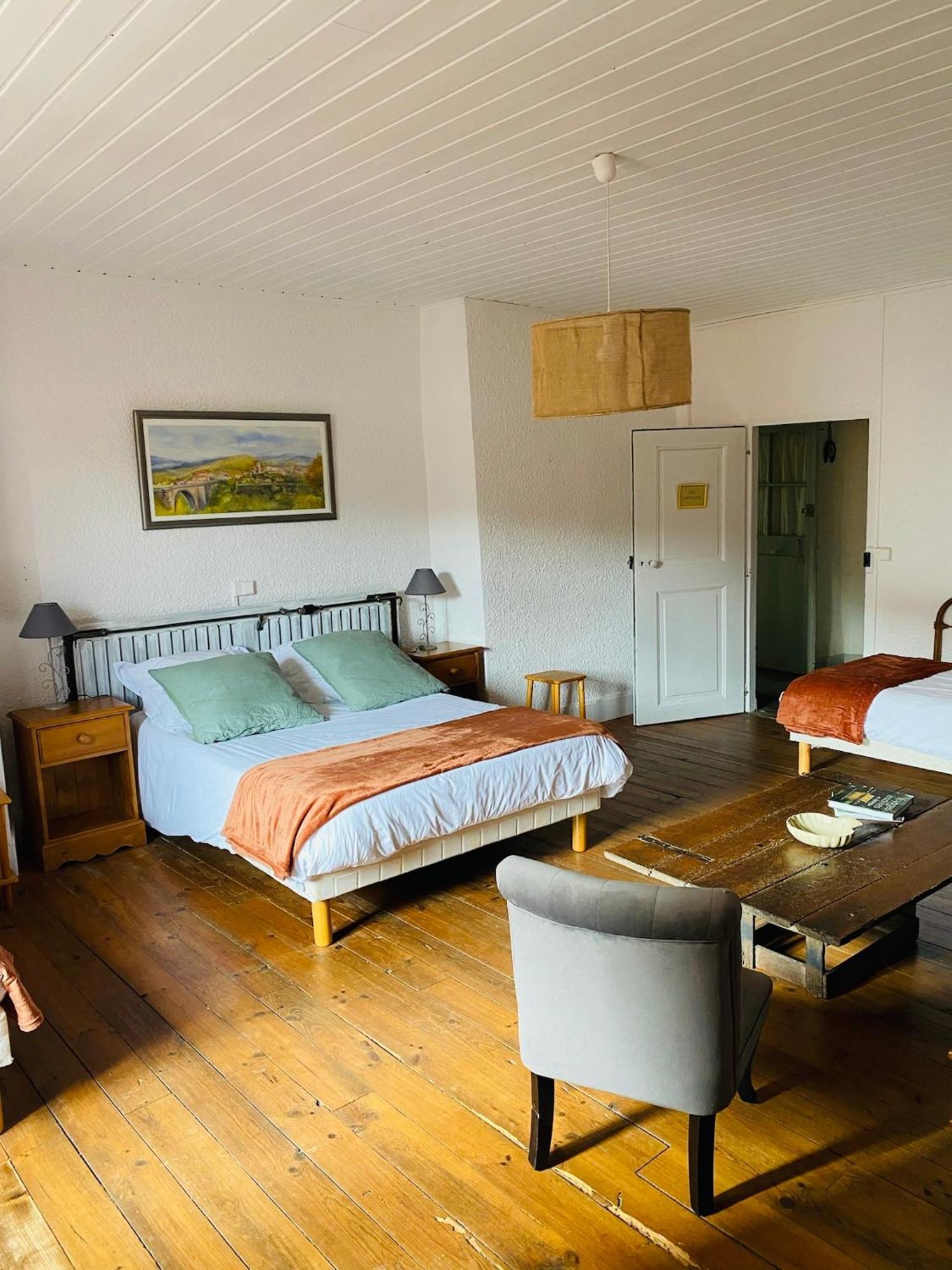 Vieille-Brioude Ermitage Saint Vincent B&B מראה חיצוני תמונה