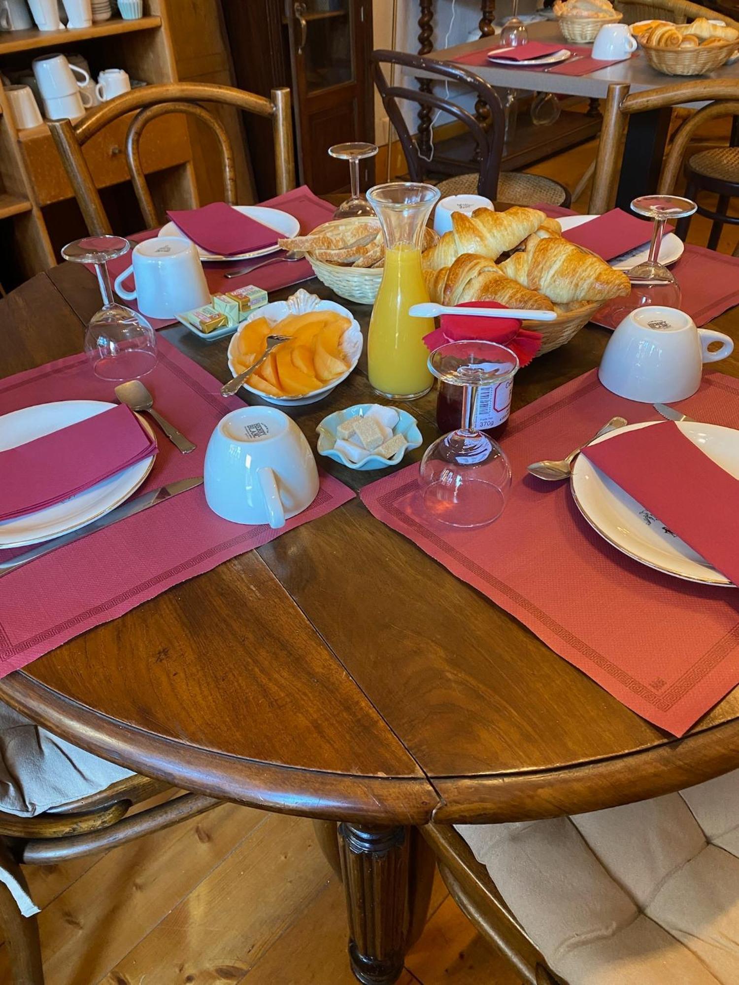 Vieille-Brioude Ermitage Saint Vincent B&B מראה חיצוני תמונה